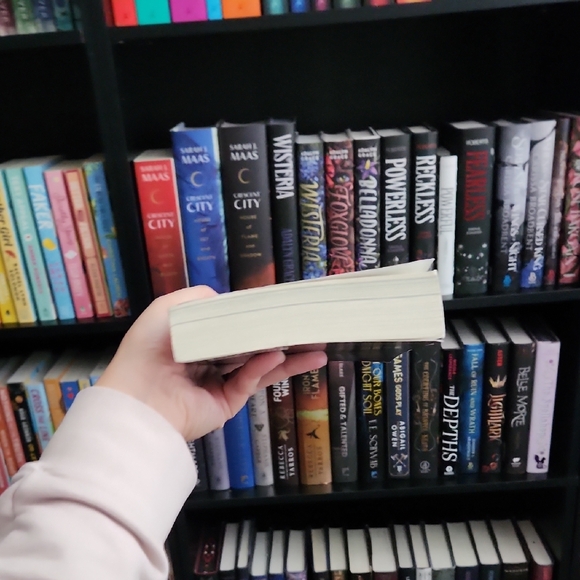 📚3/$20 - Picture 4 of 4